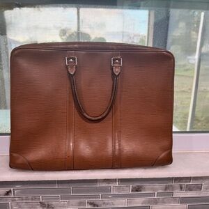 LOUIS VUITTON Epi Porte Documents Voyage Business (Fair)